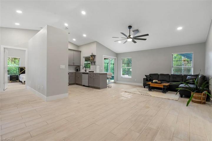 5080 Cherry Wood DR, NAPLES FL 34119