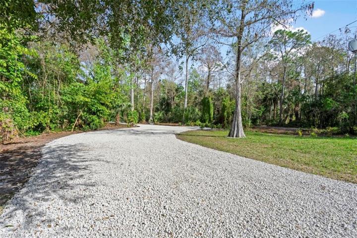 5080 Cherry Wood DR, NAPLES FL 34119