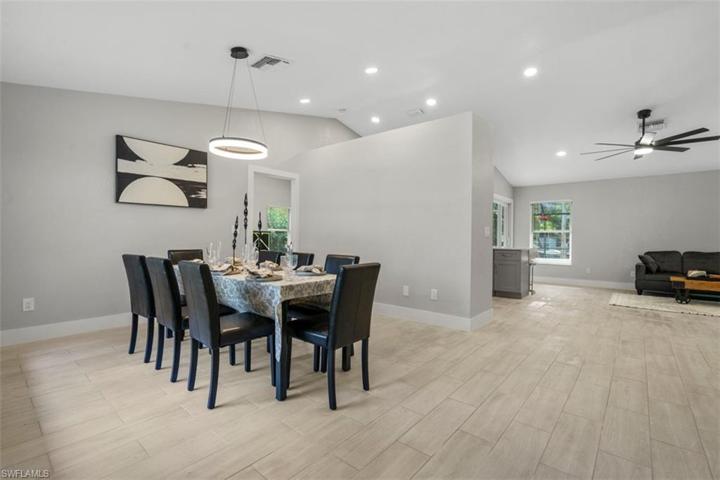 5080 Cherry Wood DR, NAPLES FL 34119