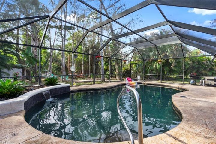 5080 Cherry Wood DR, NAPLES FL 34119