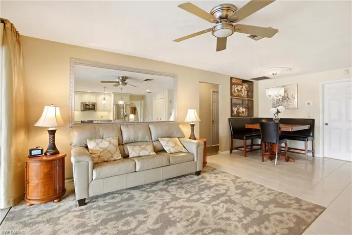 1141 Se 28th Ter, Cape Coral, Florida 33904