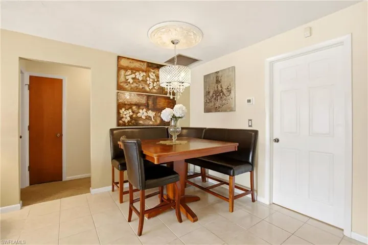 1141 Se 28th Ter, Cape Coral, Florida 33904