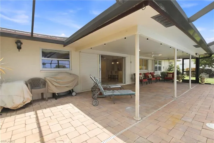 1141 Se 28th Ter, Cape Coral, Florida 33904