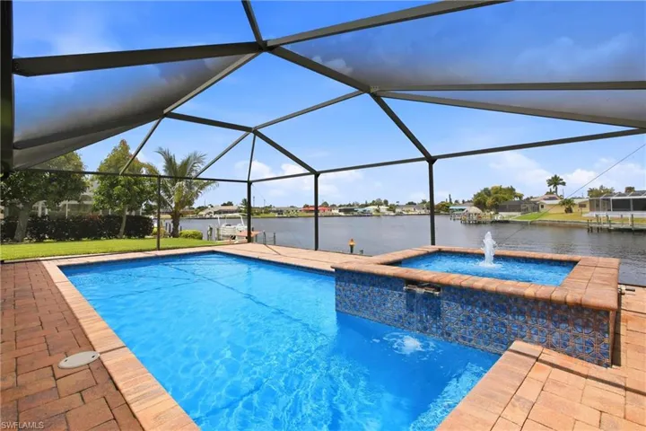 1141 Se 28th Ter, Cape Coral, Florida 33904