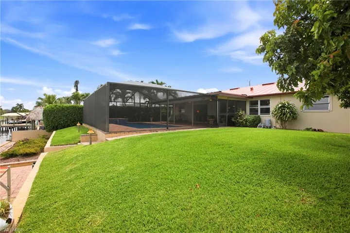 1141 Se 28th Ter, Cape Coral, Florida 33904
