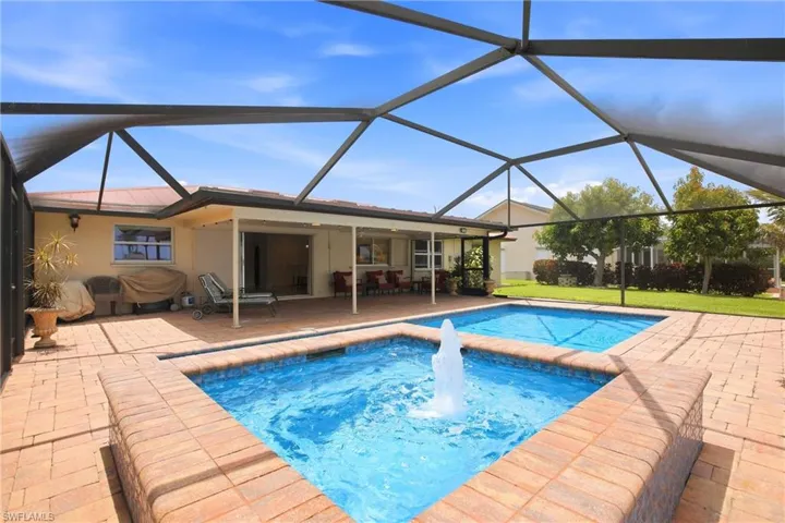 1141 Se 28th Ter, Cape Coral, Florida 33904
