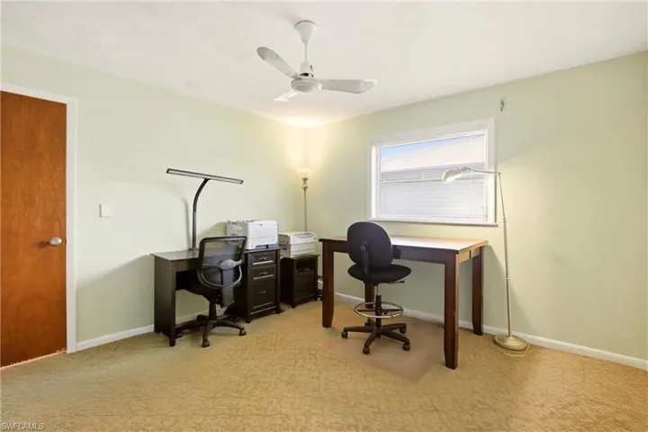 1141 Se 28th Ter, Cape Coral, Florida 33904