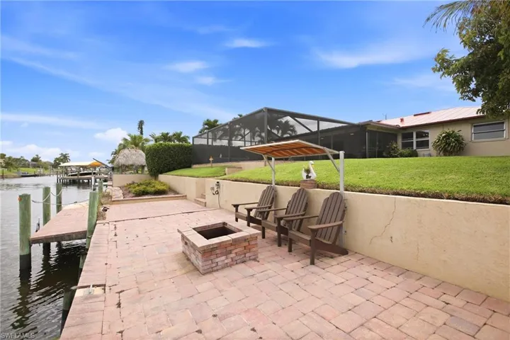 1141 Se 28th Ter, Cape Coral, Florida 33904