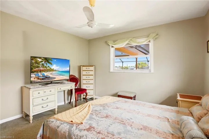 1141 Se 28th Ter, Cape Coral, Florida 33904