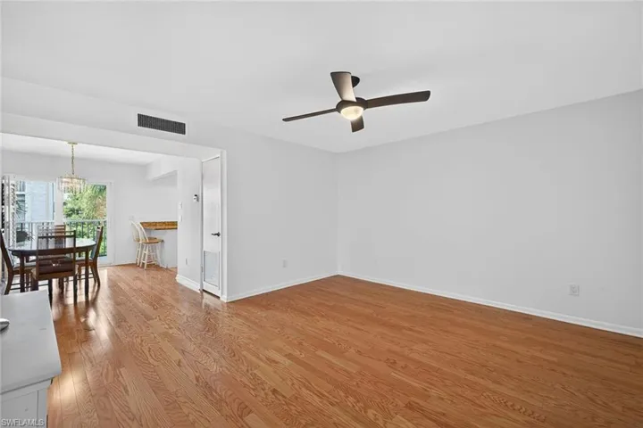 788 Park Shore Dr C25, Naples, Florida 34103