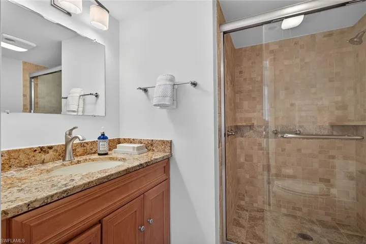 788 Park Shore Dr C25, Naples, Florida 34103