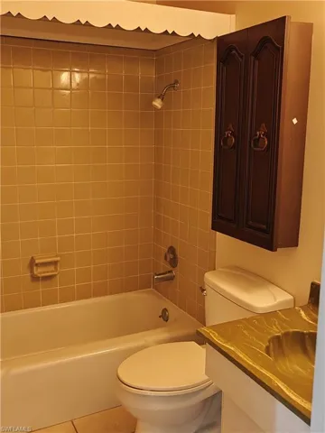 26 Temple Ct, Lehigh Acres, Florida 33936