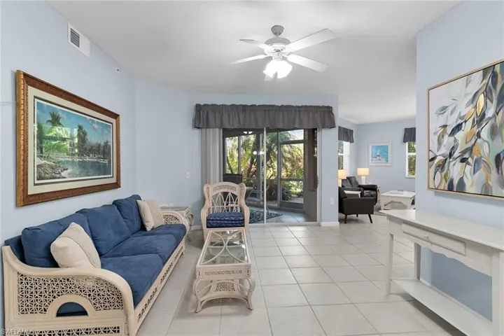 8375 Whisper Trace Ln 103, Naples, Florida 34114