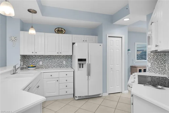 8375 Whisper Trace Ln 103, Naples, Florida 34114