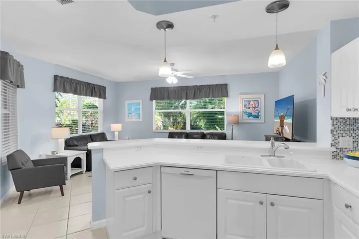 8375 Whisper Trace Ln 103, Naples, Florida 34114
