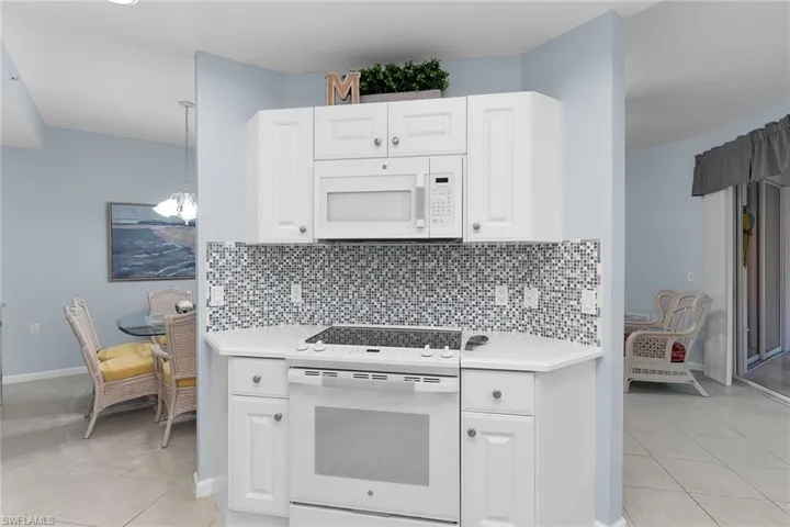 8375 Whisper Trace Ln 103, Naples, Florida 34114