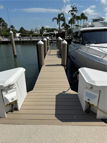 1777  Gulfstar S DR, Naples, FL 34112