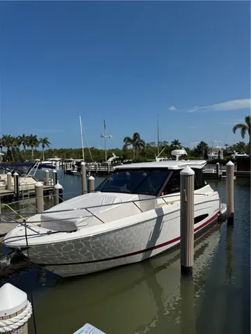 1777  Gulfstar S DR, Naples, FL 34112