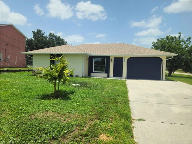 4020 26th St Sw, Lehigh Acres, Florida 33976