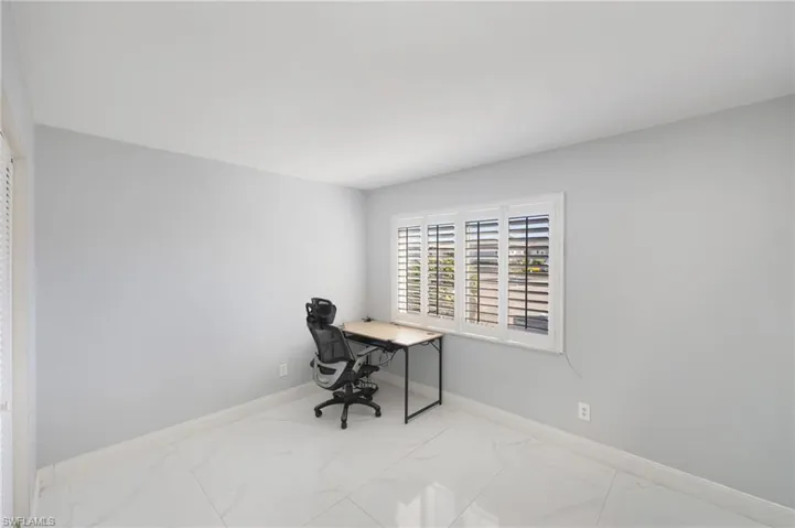 Guest Bedroom unstaged