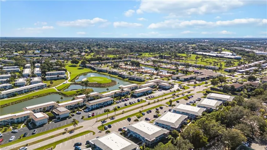 232  Palm  DR, Naples, FL 34112