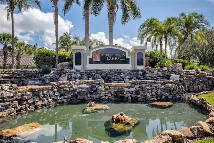 14321  Manchester  DR, Naples, FL 34114