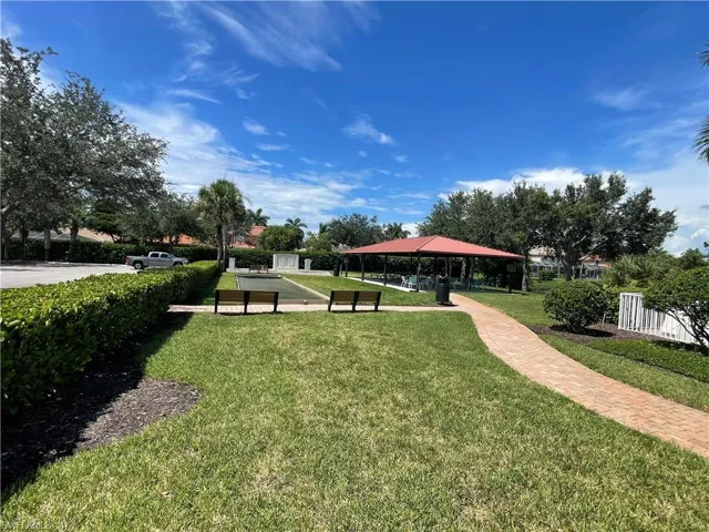 Bocce & Pavilion/picnic area