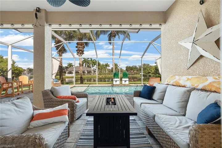 Lounge area