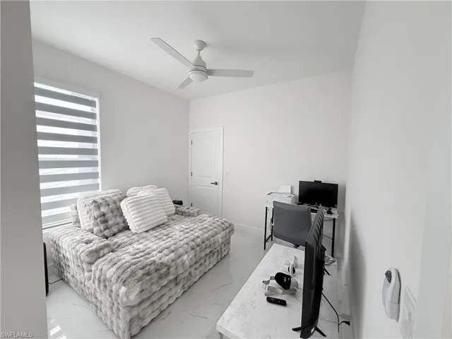 Bedroom with ceiling fan