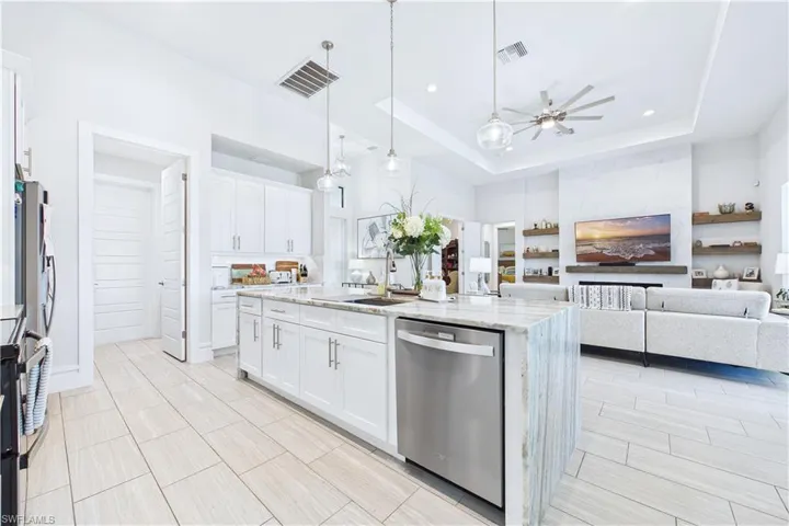 3302 Nw 18th St, Cape Coral, Florida 33993