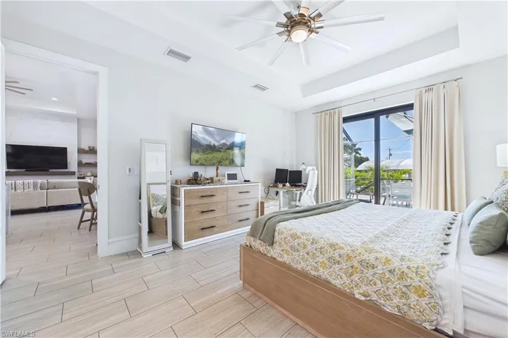 3302 Nw 18th St, Cape Coral, Florida 33993
