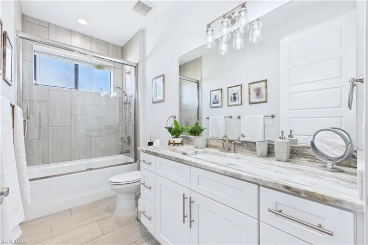 3302 Nw 18th St, Cape Coral, Florida 33993