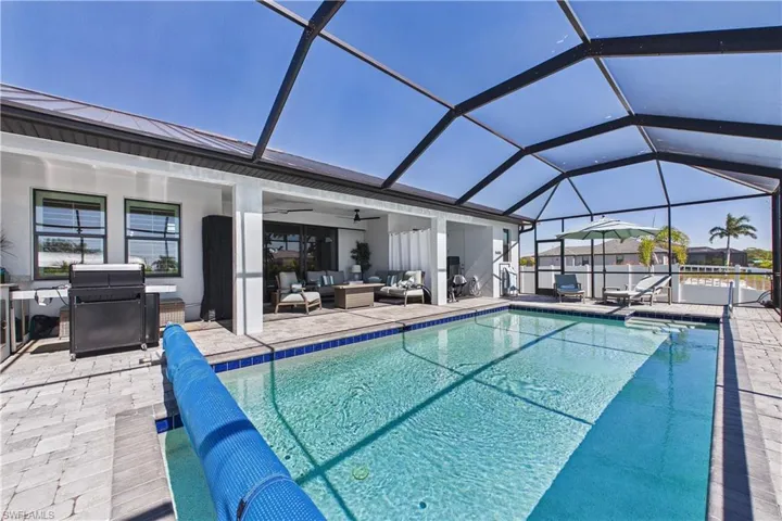 3302 Nw 18th St, Cape Coral, Florida 33993