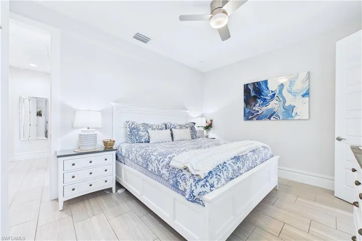 3302 Nw 18th St, Cape Coral, Florida 33993