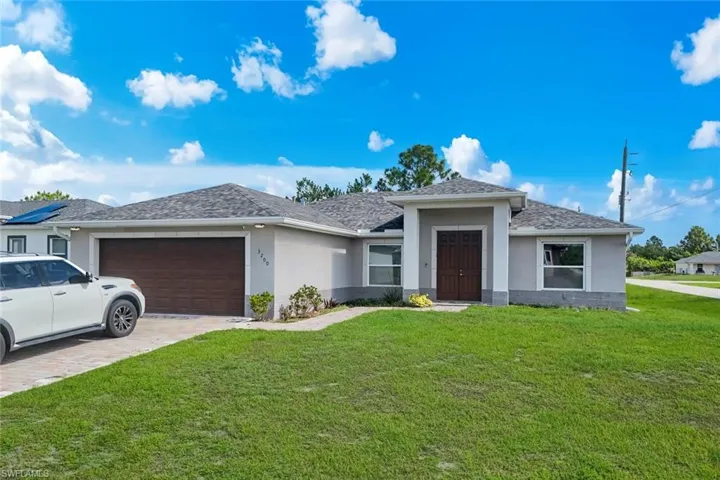 3200 41st St W, Lehigh Acres, Florida 33971
