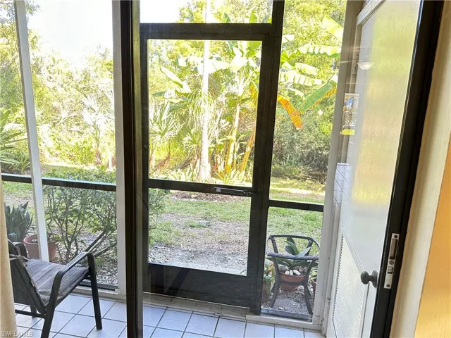 9635 Eaton Gardens Ln # 103, Fort Myers, Florida 33919