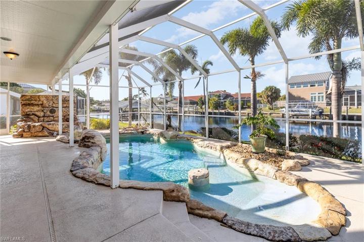 274  George SE RD, PORT CHARLOTTE, FL 33952