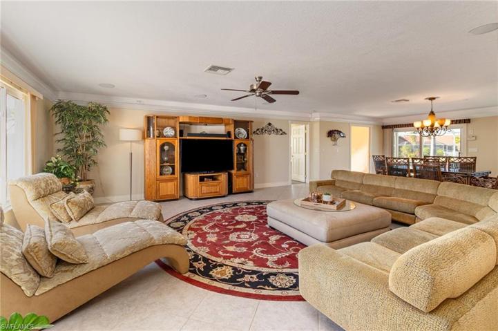 274  George SE RD, PORT CHARLOTTE, FL 33952