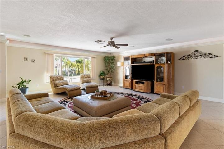 274  George SE RD, PORT CHARLOTTE, FL 33952