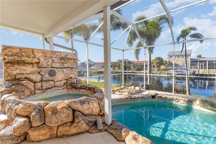 274  George SE RD, PORT CHARLOTTE, FL 33952