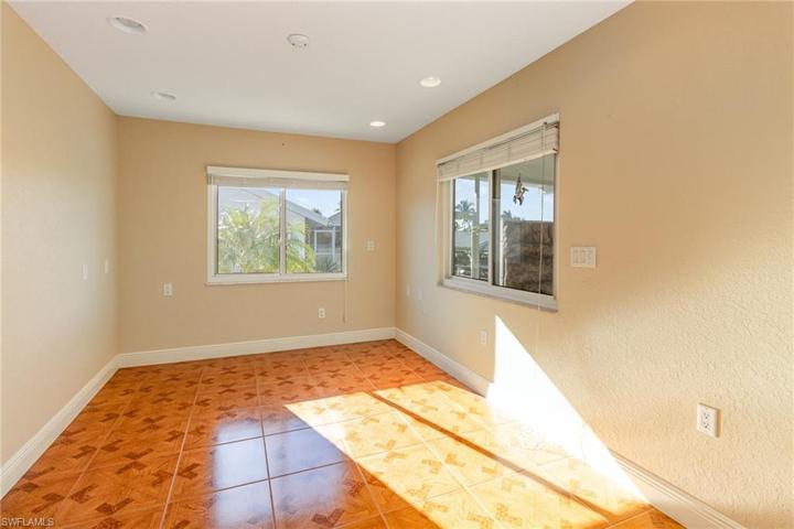 274  George SE RD, PORT CHARLOTTE, FL 33952