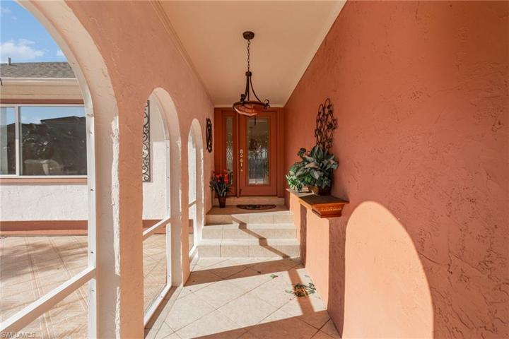 274  George SE RD, PORT CHARLOTTE, FL 33952