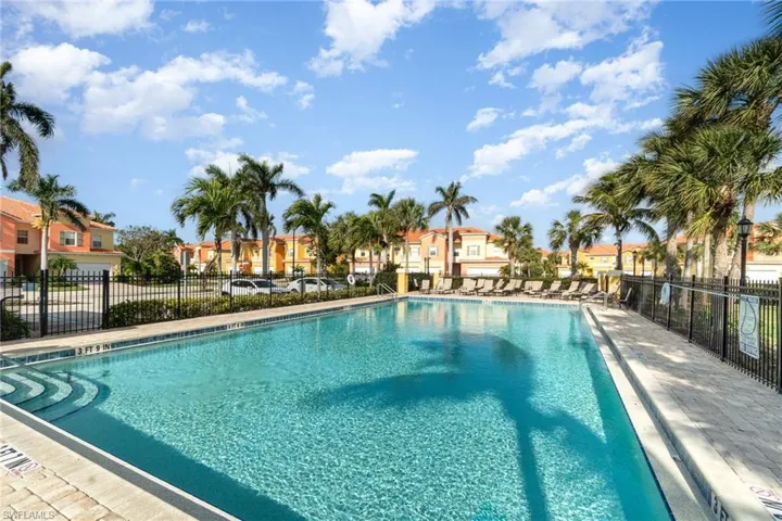 Heated swimming pool