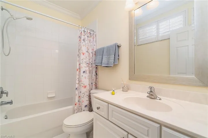 Guest Full bathroom