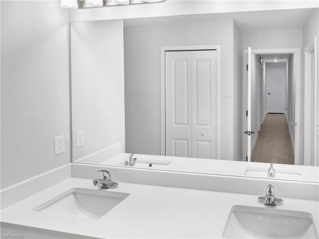 818 Leroy AVE, LEHIGH ACRES FL 33972