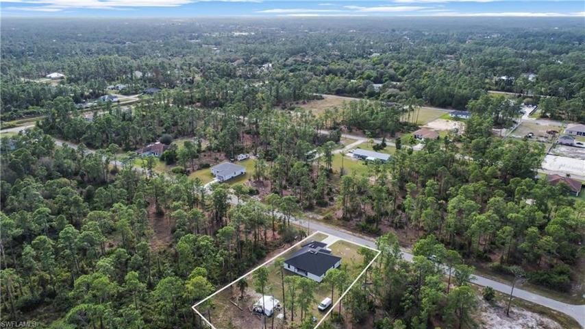 818 Leroy AVE, LEHIGH ACRES FL 33972