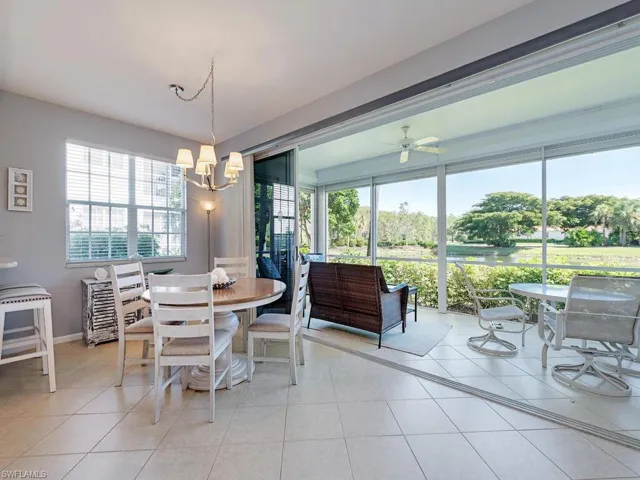 Breakfast nook with lake views!