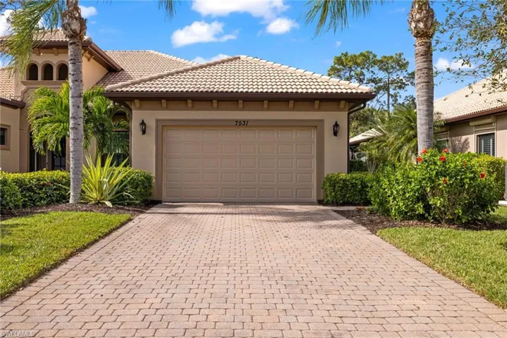7531  Moorgate Point  WAY, Naples, FL 34113