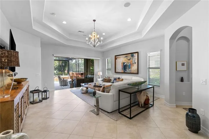 7531  Moorgate Point  WAY, Naples, FL 34113