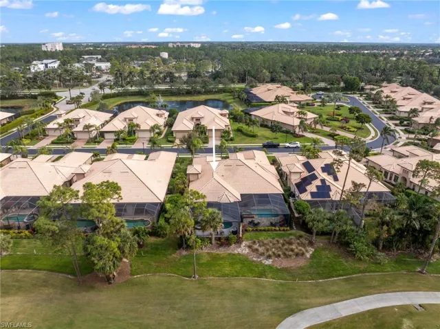 7531  Moorgate Point  WAY, Naples, FL 34113